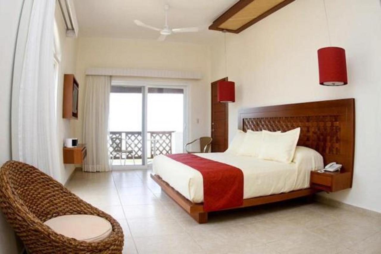 פוארטו אסקונדידו Hotel Blater מראה חיצוני תמונה